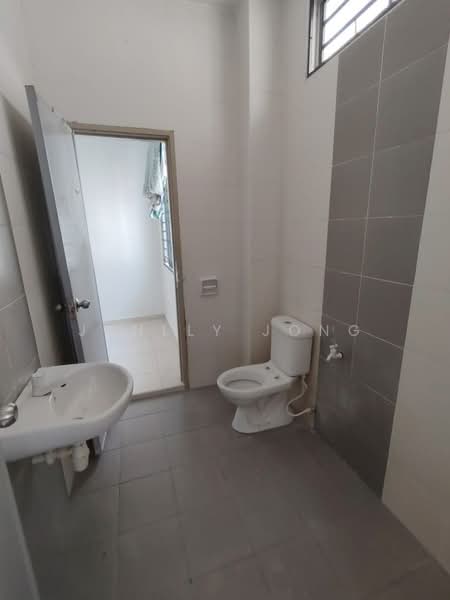 Rumah Teres 2-Tingkat untuk Dijual di Nusa Sentral (Iskandar Puteri (Nusajaya)) - Janlly Jong - Bathroom - PropertyGuru.com.my