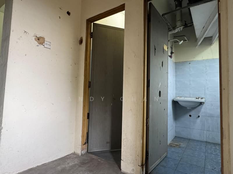 Shop for Sale in Saleng (Senai) - Andy Chan - PropertyGuru.com.my