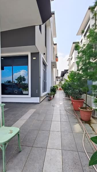 Semi-Detached House for Sale in Taman Nusa Sentral (Iskandar Puteri (Nusajaya)) - Queenie Ng - Exterior - PropertyGuru.com.my