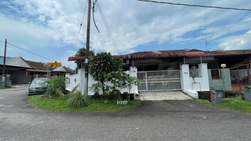 1-storey Terraced House for Sale in Taman Daya (Johor Bahru) - Aries Lam - PropertyGuru.com.my