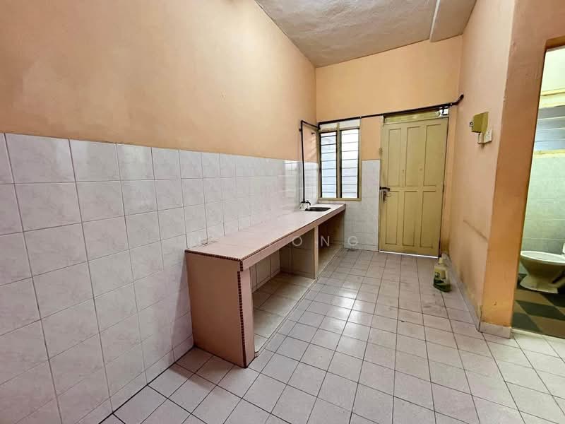 Rumah Teres 2 Tingkat untuk Disewa di Taman Kledang Suria (Menglembu) - Ms Yong - PropertyGuru.com.my