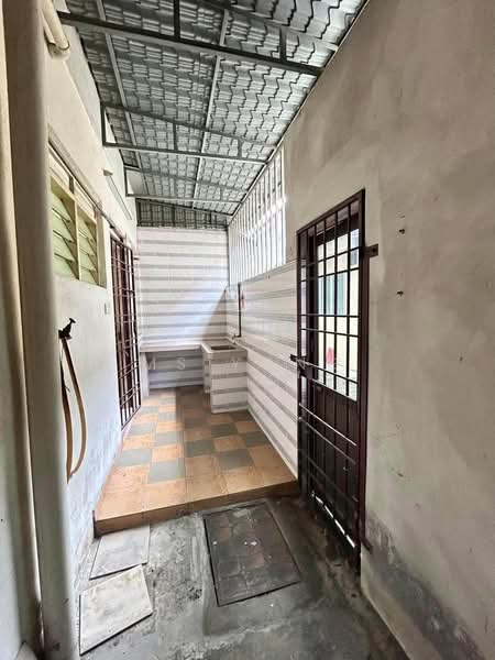 Rumah Teres 2 Tingkat untuk Disewa di Taman Kledang Suria (Menglembu) - Ms Yong - PropertyGuru.com.my