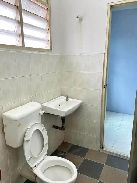 Rumah Teres 2 Tingkat untuk Disewa di Taman Kledang Suria (Menglembu) - Ms Yong - PropertyGuru.com.my