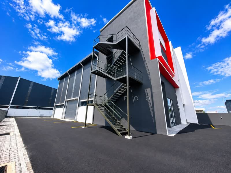 Semi-D Factory for Rent in Kota Damansara (Selangor) - Jing Foo - Exterior - PropertyGuru.com.my