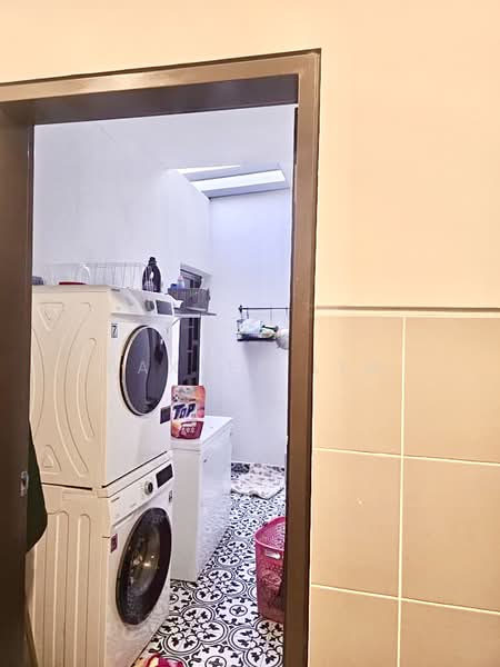 Rumah Teres 2 Tingkat untuk Disewa di Dengkil (Selangor) - Baxter Lim - Interior - PropertyGuru.com.my
