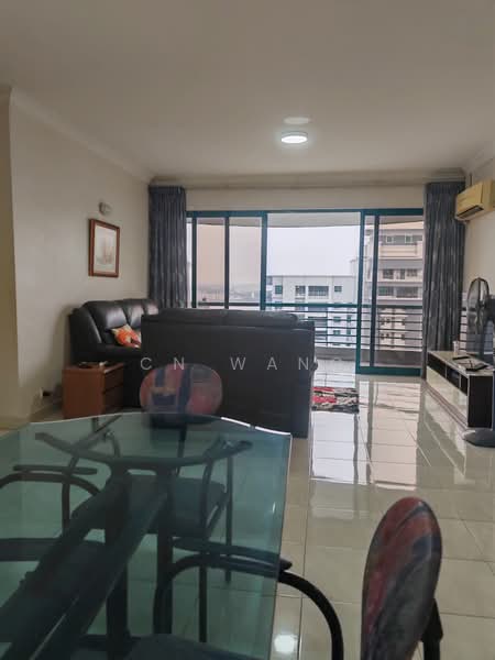 Kondominium untuk Dijual di The Straits View Condominium - CN Wang - Living Room - PropertyGuru.com.my
