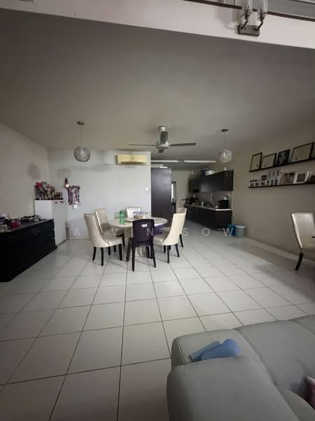 Rumah Teres 3 Tingkat untuk Dijual di Lake Fields (Sungai Besi) - Alvin Sow - Living Room - PropertyGuru.com.my