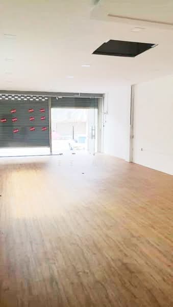 Shop / Office for Sale in Taman Pulai Utama (Skudai) - Bee Bee - PropertyGuru.com.my