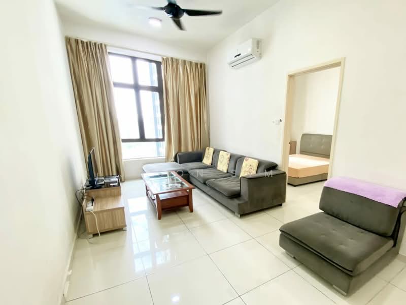Servis Apartment untuk Dijual di D'Summit Residences - Jason Sim - Living Room - PropertyGuru.com.my