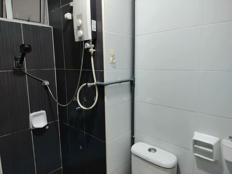 Service Residence for Rent at Larkin Heights - Alex How - Bathroom - PropertyGuru.com.my