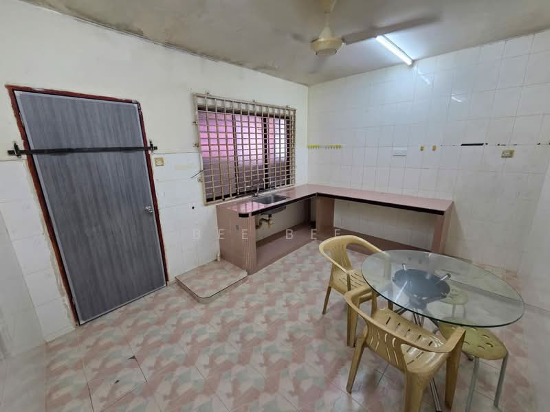 2-storey Terraced House for Rent in Taman Damai Jaya (Skudai) - Bee Bee - PropertyGuru.com.my