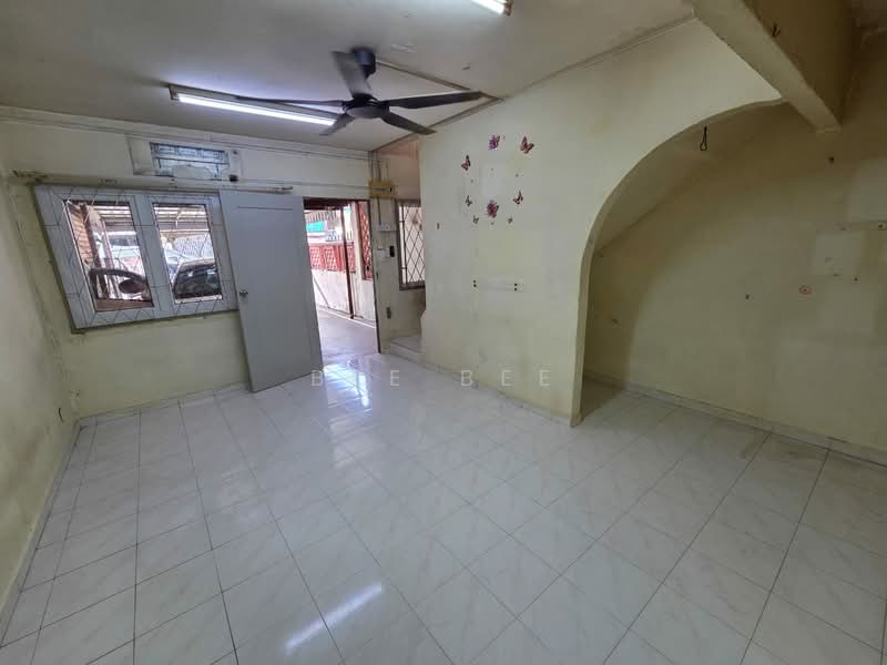 2-storey Terraced House for Rent in Taman Damai Jaya (Skudai) - Bee Bee - PropertyGuru.com.my