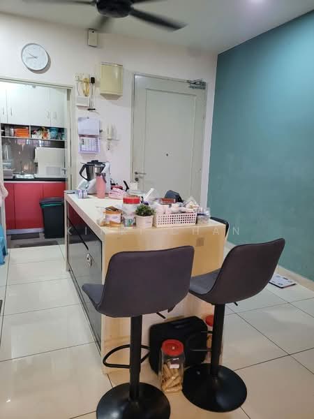 Kondominium untuk Dijual di Lake Vista Residence (Tasik Vista Residen) - KINKI CHAN - Kitchen - PropertyGuru.com.my