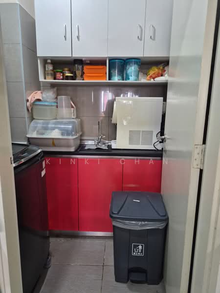 Kondominium untuk Dijual di Lake Vista Residence (Tasik Vista Residen) - KINKI CHAN - Kitchen - PropertyGuru.com.my