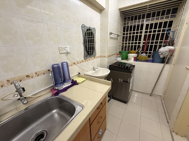 Rumah Flat untuk Disewa di Desa Airmas Flat - Jovin Pang - PropertyGuru.com.my
