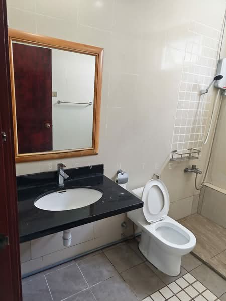 Servis Apartment untuk Disewa di The Heritage Residence - Steven Tee - Bathroom - PropertyGuru.com.my