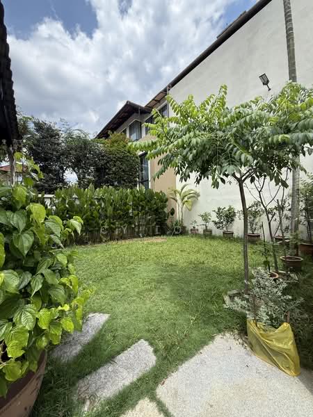 Semi-Detached House for Sale in Taman Danau Desa (Taman Desa) - CY Low - Garden - PropertyGuru.com.my