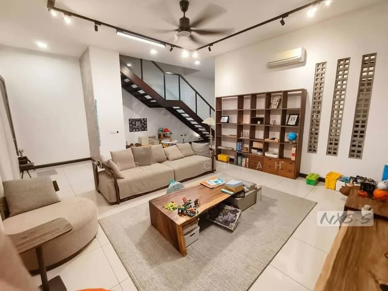 2-storey Terraced House for Sale in Eco Sanctuary (Telok Panglima Garang) - Mason Chiah - Living Room - PropertyGuru.com.my