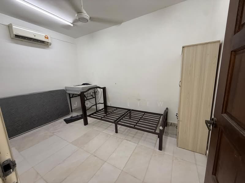 Rumah Teres 2 Tingkat untuk Dijual di Cheras (Kuala Lumpur) - Joly Liew - Bedroom - PropertyGuru.com.my