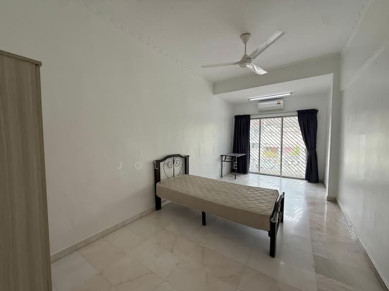 Rumah Teres 2 Tingkat untuk Dijual di Cheras (Kuala Lumpur) - Joly Liew - Bedroom - PropertyGuru.com.my