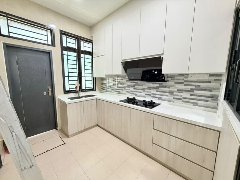 2-storey Terraced House for Sale in Bandar Jaya Putra (Johor Bahru) - Darren Chua - Kitchen - PropertyGuru.com.my