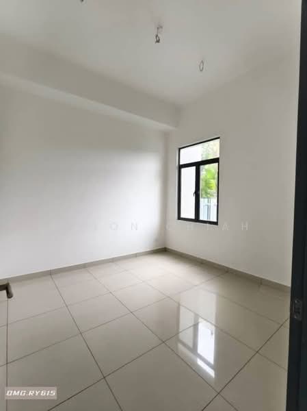 Rumah Berkembar untuk Dijual di Canary Garden (Klang) - Mason Chiah - PropertyGuru.com.my