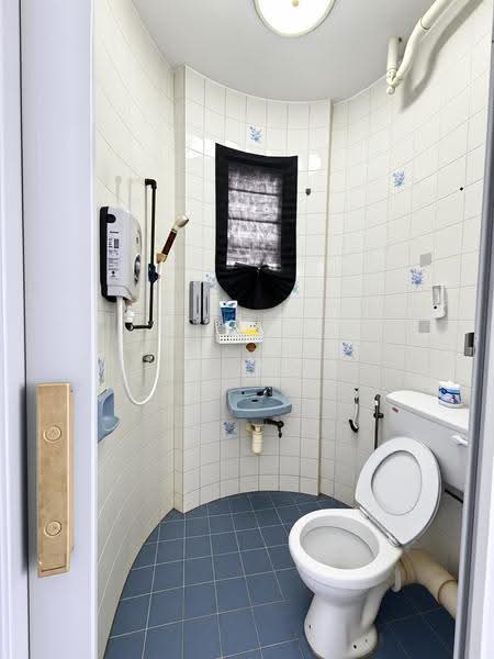 Condominium for Rent at University Heights - Amy Toh - Bathroom - PropertyGuru.com.my
