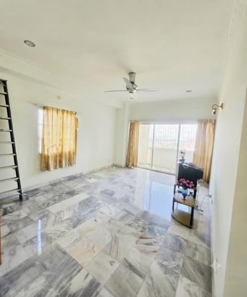Kondominium untuk Dijual di Puncak Athenaeum - Geralyn Chionh - Living Room - PropertyGuru.com.my