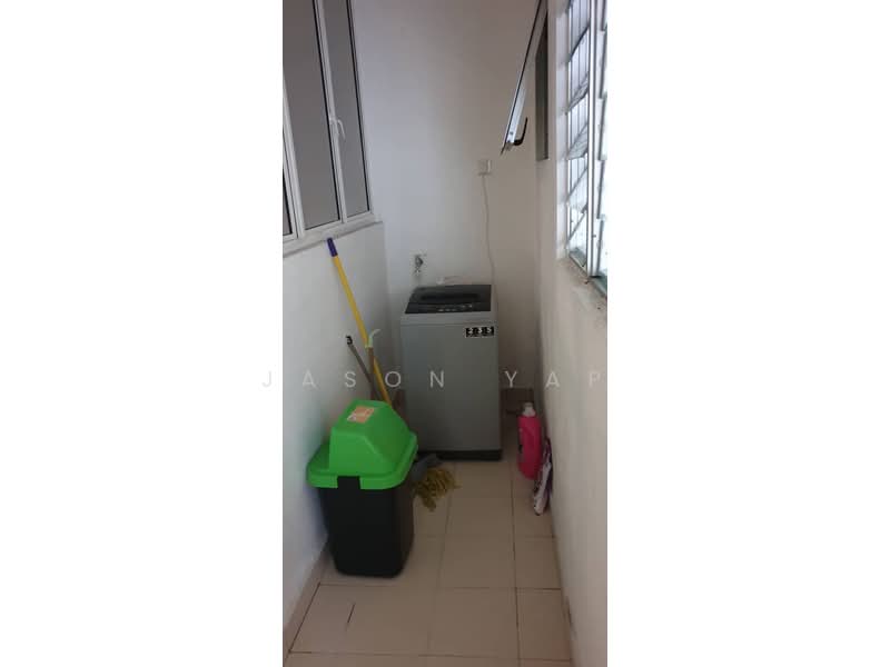 Servis Apartment untuk Disewa di Saville @ Cheras - Jason Yap - Balcony - PropertyGuru.com.my