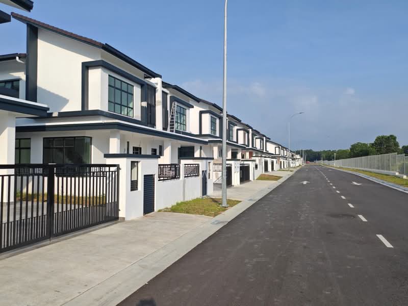 Rumah Kluster untuk Disewa di Iskandar Puteri (Nusajaya) (Johor) - Li Wei - PropertyGuru.com.my