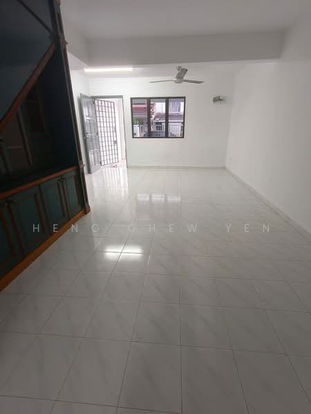 Rumah Teres 2 Tingkat untuk Dijual di Taman Desa Cemerlang (Ulu Tiram) - Heng Chew Yen - PropertyGuru.com.my