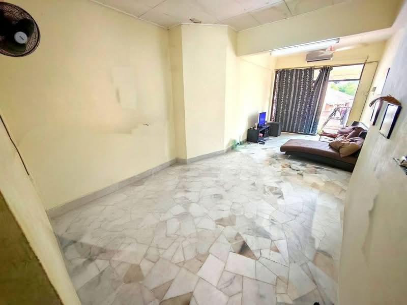 Apartment for Sale at Pangsa Murni - Azli Ibrahim - Living Room - PropertyGuru.com.my