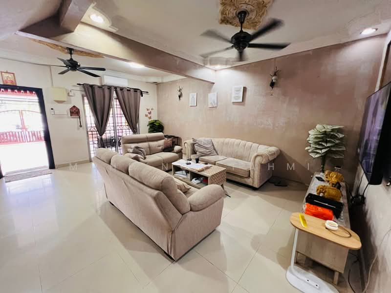 2-storey Terraced House for Sale in Bandar Putra Permai (Seri Kembangan) - Mohd Nor Fahmi - PropertyGuru.com.my