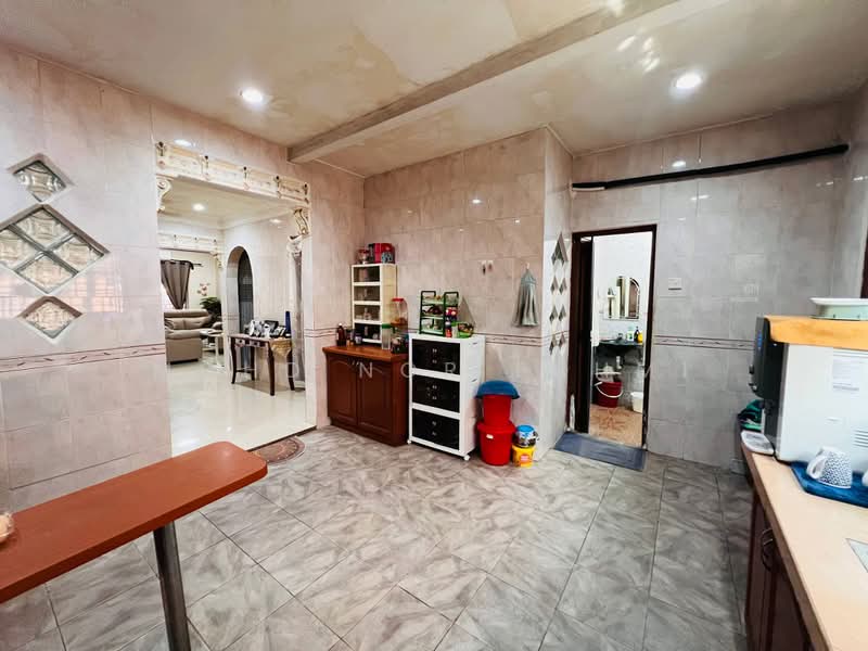 2-storey Terraced House for Sale in Bandar Putra Permai (Seri Kembangan) - Mohd Nor Fahmi - PropertyGuru.com.my