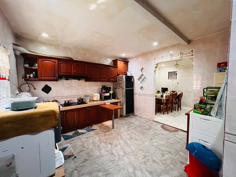 2-storey Terraced House for Sale in Bandar Putra Permai (Seri Kembangan) - Mohd Nor Fahmi - PropertyGuru.com.my