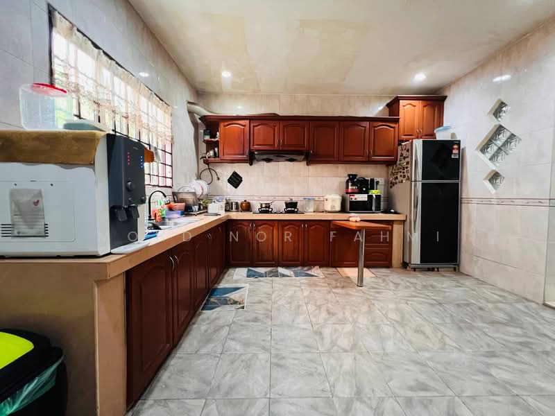 2-storey Terraced House for Sale in Bandar Putra Permai (Seri Kembangan) - Mohd Nor Fahmi - PropertyGuru.com.my