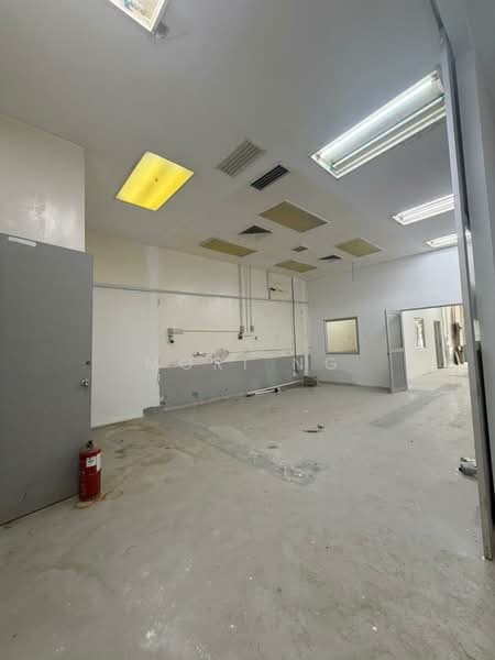 Terrace Factory for Sale in Pusat Komersial TSB (Sungai Buloh) - Mori Ng - Interior - PropertyGuru.com.my