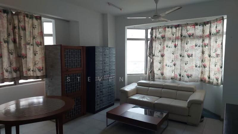 Kondominium untuk Disewa di Bukit OUG Condominiums - Steven Tee - Living Room - PropertyGuru.com.my