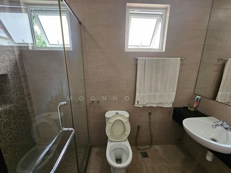 Rumah Banglo untuk Dijual di Sungai Besi (Kuala Lumpur) - Moonhou . - Bathroom - PropertyGuru.com.my