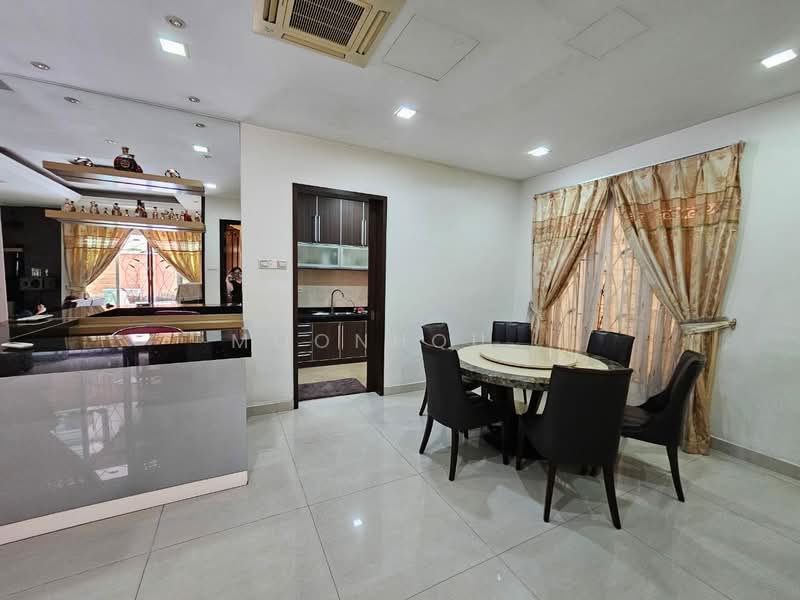 Rumah Banglo untuk Dijual di Sungai Besi (Kuala Lumpur) - Moonhou . - Dining Room - PropertyGuru.com.my
