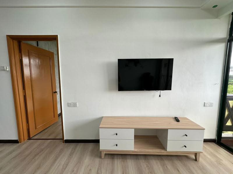 Pangsapuri untuk Disewa di Costa Mahkota - Woon . - Living Room - PropertyGuru.com.my