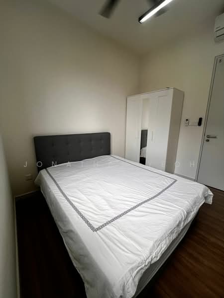 Servis Apartment untuk Disewa di Sunway Avila Residences - Jonathan Yeoh - Bedroom - PropertyGuru.com.my