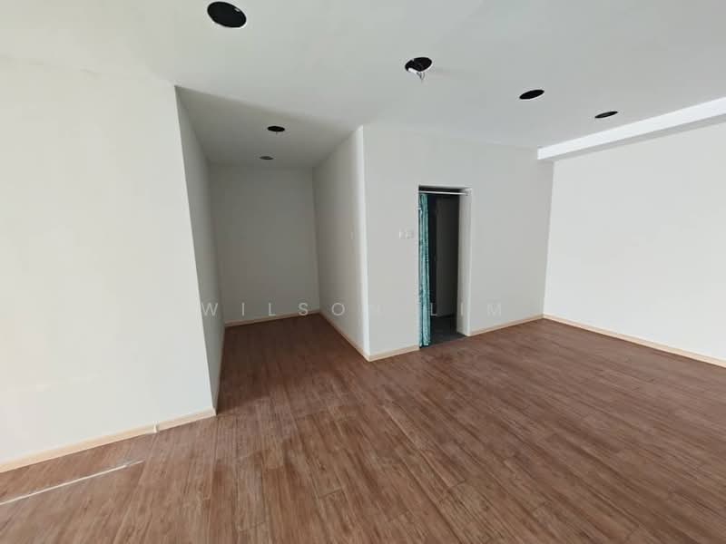 Shop for Rent in Taman Kuchai (Jalan Klang Lama (Old Klang Road)) - Wilson Lim - PropertyGuru.com.my