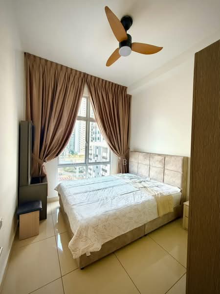 Servis Apartment untuk Disewa di Sky Habitat - James Bong - Bedroom - PropertyGuru.com.my