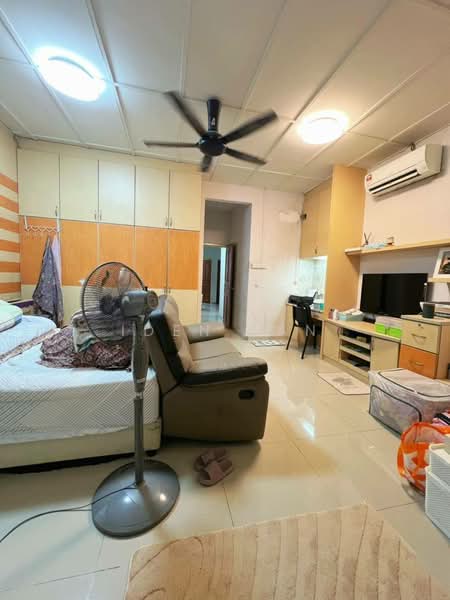 2-storey Terraced House for Sale in Bukit Indah (Iskandar Puteri (Nusajaya)) - Iden Tan - Living Room - PropertyGuru.com.my