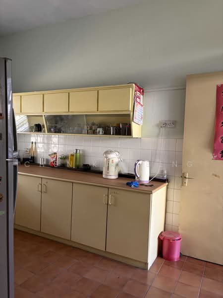 Rumah Banglo untuk Dijual di Taman Paramount (Petaling Jaya) - Chen Kah Seng - Kitchen - PropertyGuru.com.my