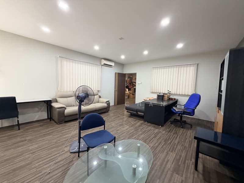 Kedai / Pejabat untuk Disewa di Taman Putra Damai (Ara Damansara) - Nick Chan - PropertyGuru.com.my