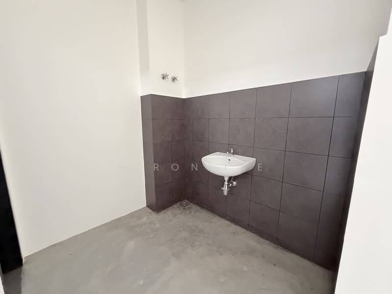 Shop / Office untuk Disewa di Bandar Serenia (Dengkil) - Earon Lee - PropertyGuru.com.my
