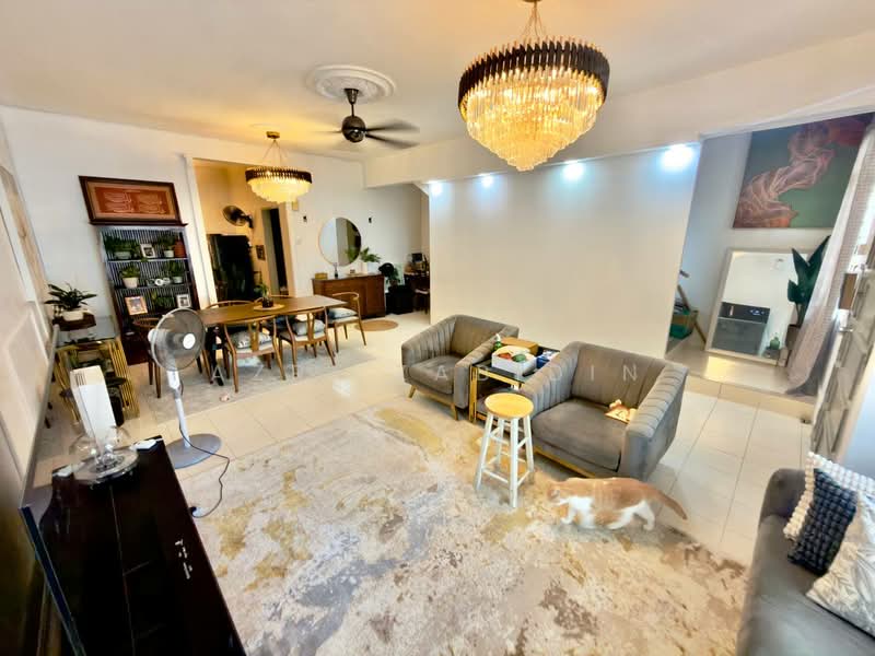 2-storey Terraced House for Sale in Johor Bahru (Johor) - Azri Zabidin - Living Room - PropertyGuru.com.my