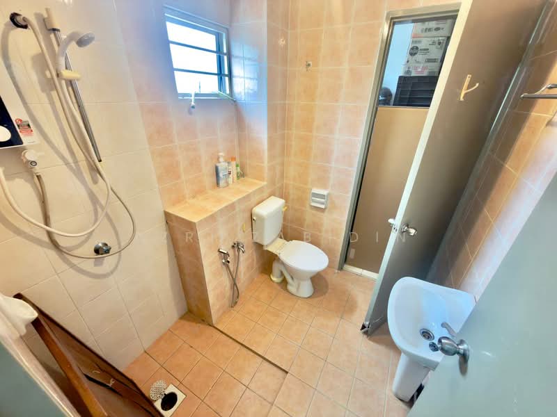 2-storey Terraced House for Sale in Johor Bahru (Johor) - Azri Zabidin - PropertyGuru.com.my